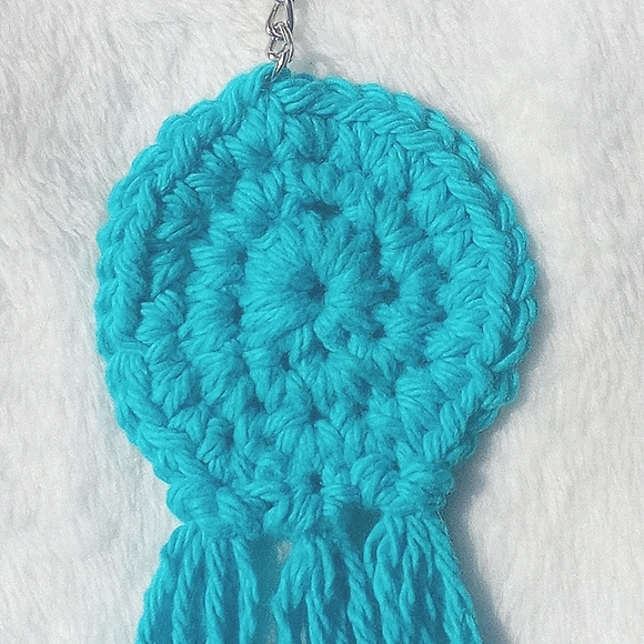 Cute boho style hand crafted keychain - Picture 2 of 2